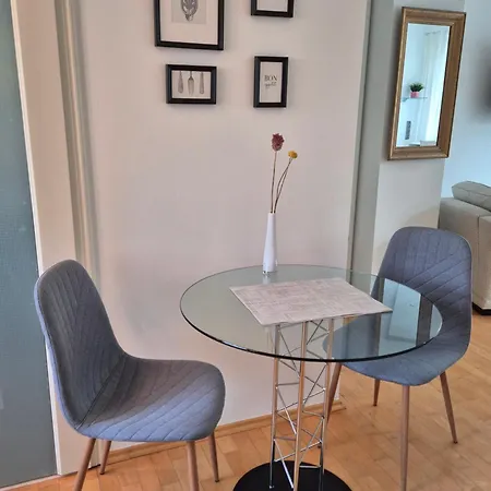 Sonnige Loft Mit Dachterasse Apartment Wiesbaden